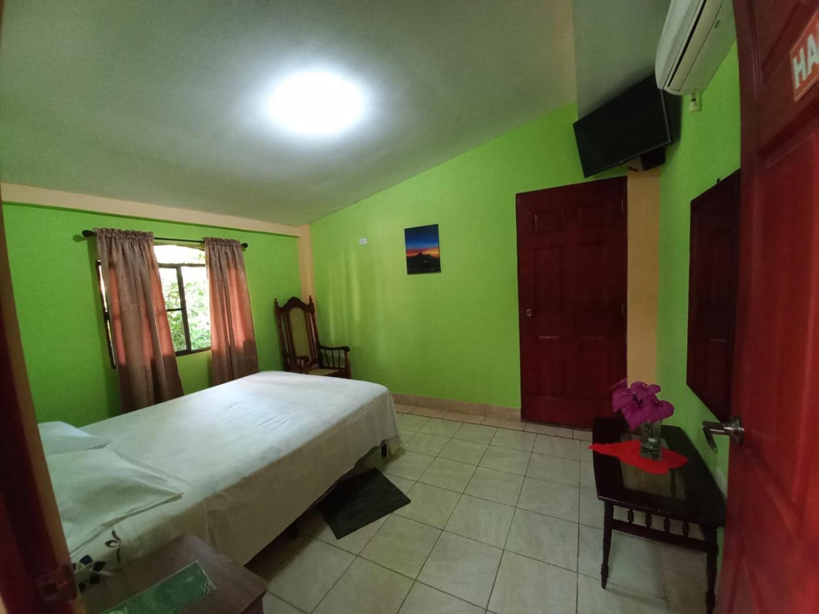Hostal San Antonio León Exteriér fotografie