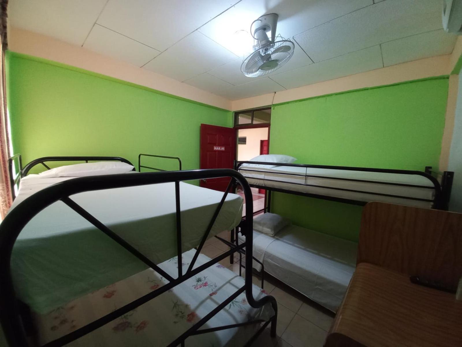 Hostal San Antonio León Exteriér fotografie