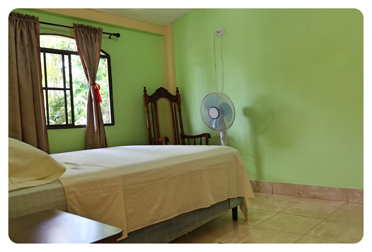 Hostal San Antonio León Exteriér fotografie