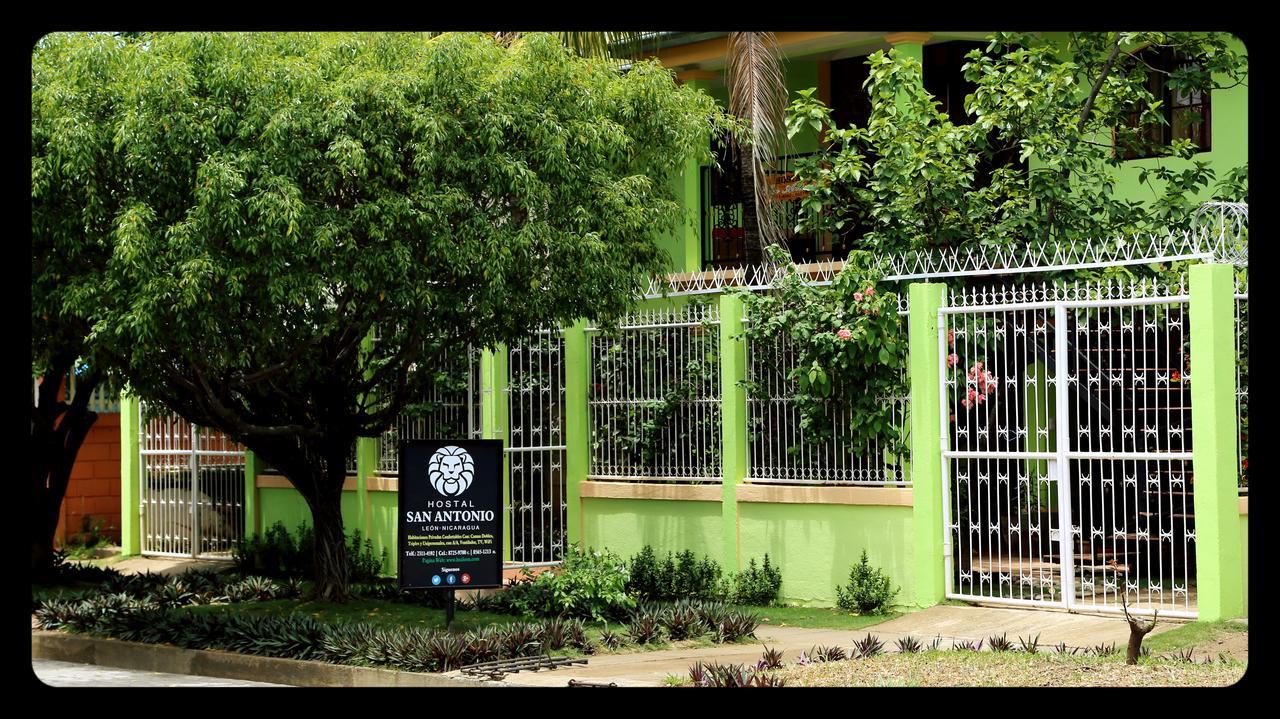 Hostal San Antonio León Exteriér fotografie