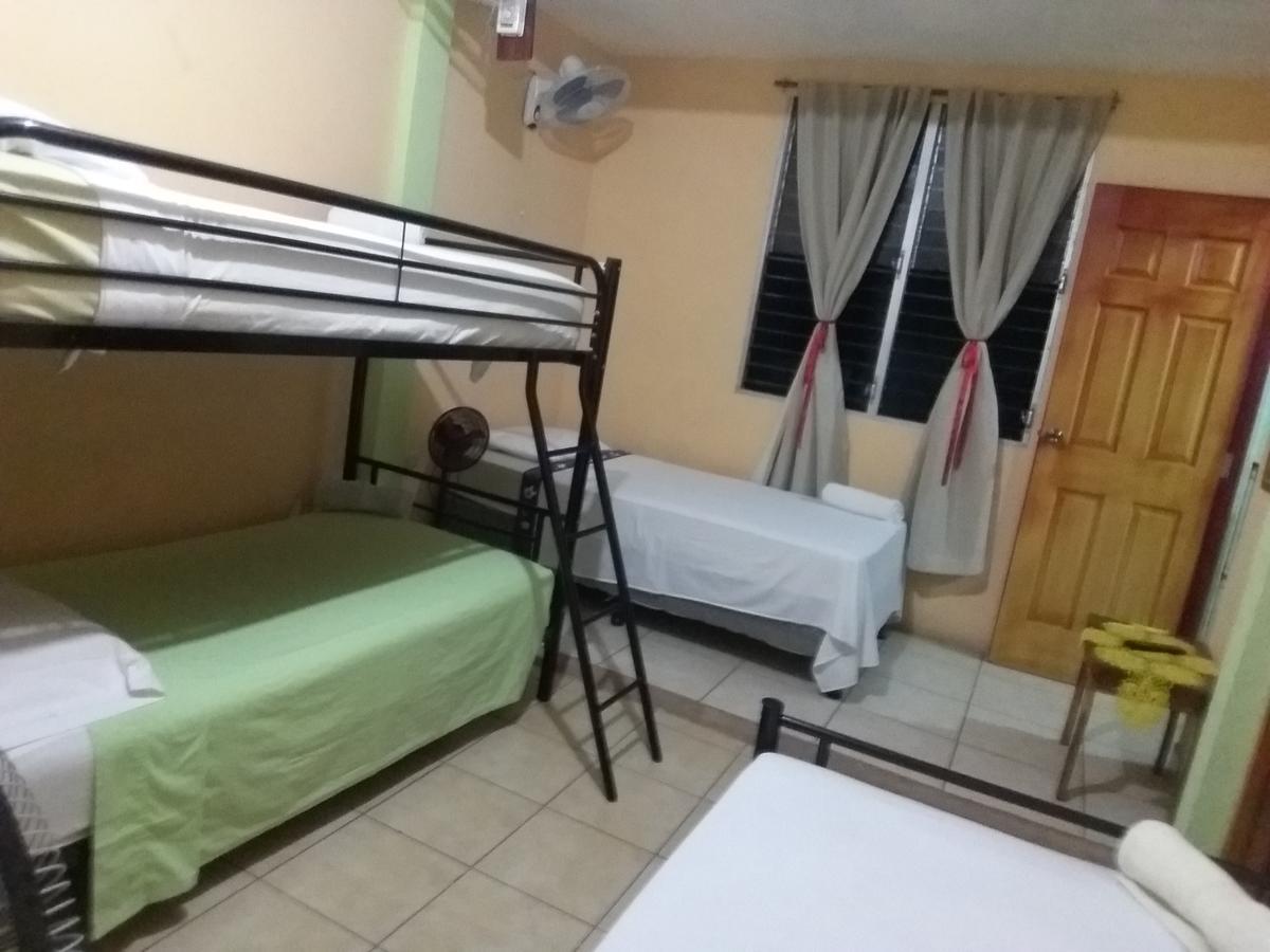 Hostal San Antonio León Exteriér fotografie