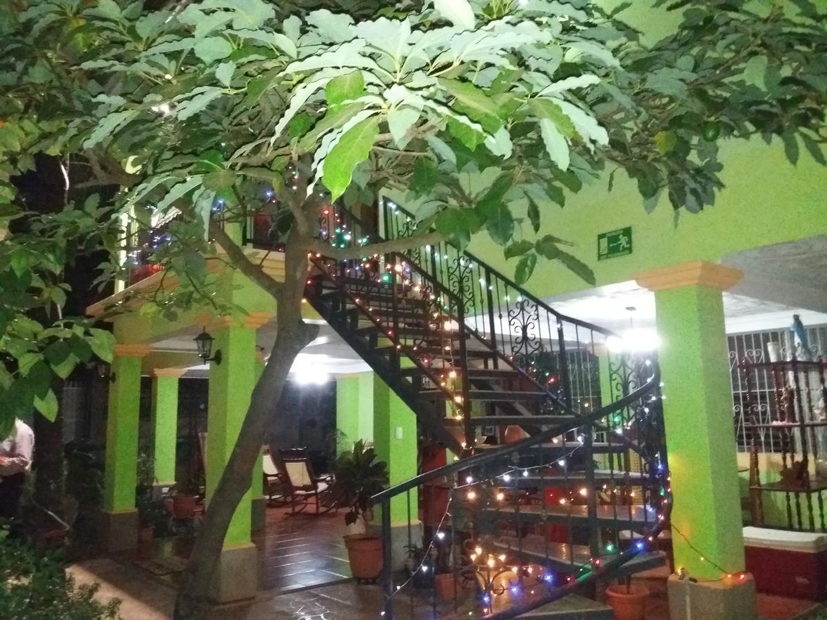 Hostal San Antonio León Exteriér fotografie