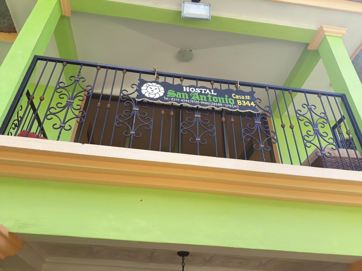 Hostal San Antonio León Exteriér fotografie