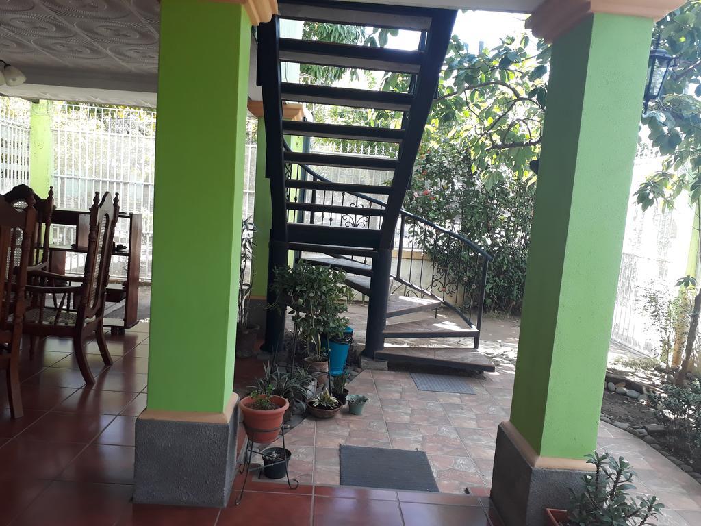 Hostal San Antonio León Exteriér fotografie